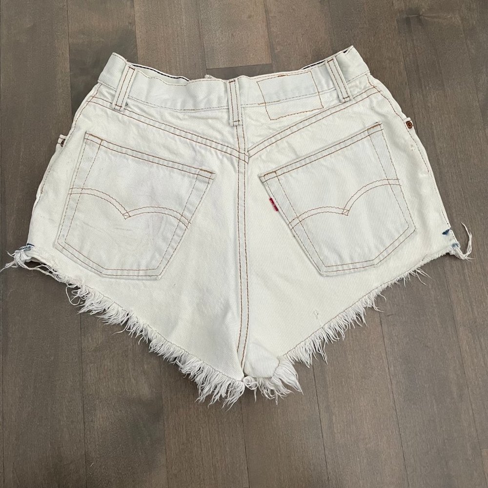 Vintage Levi Light Wash Shorts
